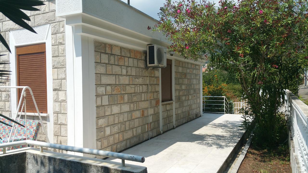 Villa Antic With Private Pool In Будва Экстерьер фото