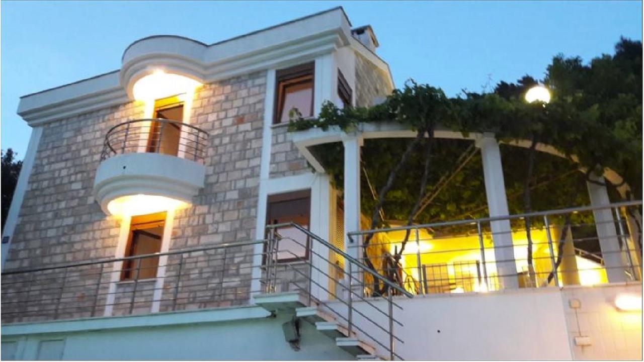 Villa Antic With Private Pool In Будва Экстерьер фото