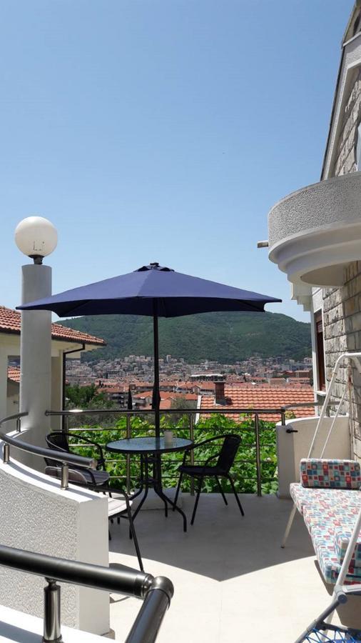 Villa Antic With Private Pool In Будва Экстерьер фото